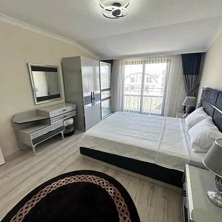 Noble House Mahmutlar 2 Апартаменти *