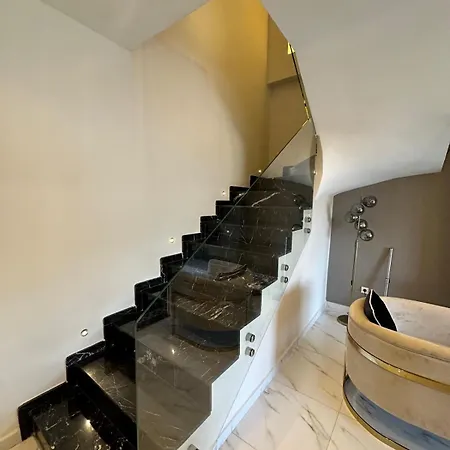 Noble House Mahmutlar 2 *